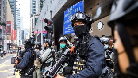 EE.UU. y Reino Unido arremeten contra Beijing por ley de Hong Kong y prometen defenderlo