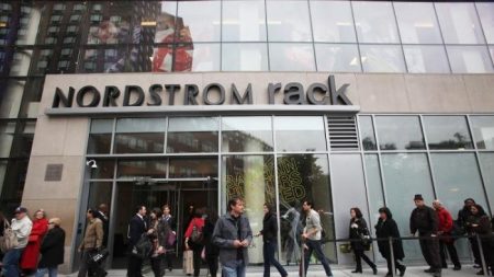 Nordstrom cierra 16 tiendas en Estados Unidos