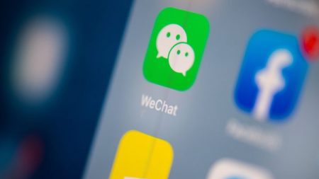 WeChat monitorea a usuarios extranjeros para reforzar la censura en China, según informe