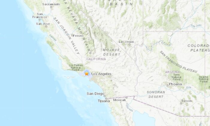 Un sismo de magnitud 3.3 golpeó Los Ángeles, California, haciendo que la gente se despertara el domingo por la mañana. (USGS)