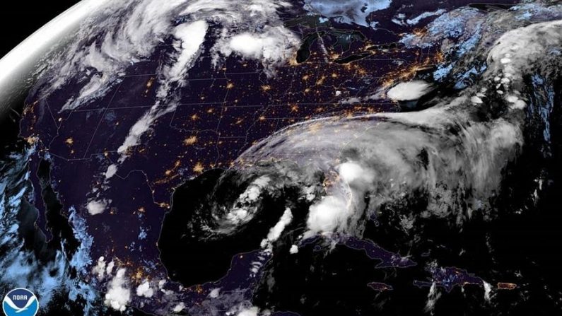 Fotografía cedida por la Administración Nacional Oceánica y Atmosférica (NOAA) por vía del Centro Nacional de Huracanes (NHC) donde se muestra la localización de la tormenta tropical Cristóbal este sábado a las 23:01 hora local (3:01 GMT). EFE/NOAA-NHC
