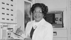 NASA nombra su sede en Washington en honor a primera ingeniera negra de la agencia: Mary Jackson