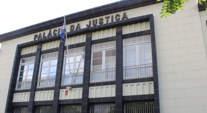 Tribunal de Justicia de Praia, capital de Cabo Verde. Foto de VOA