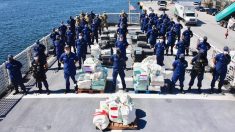 Guardia Costera de EE.UU. decomisa dos toneladas de cocaína en el Mar Caribe