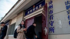 Beijing condena a un abogado chino de derechos humanos a cuatro años de prisión