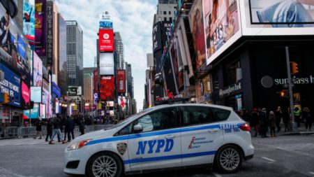 Investigan motivación terrorista de agresor de policías cerca de Times Square