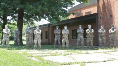 Guardia Nacional de Kansas salva a joven de saltar de un puente: «Lugar correcto en el momento correcto»