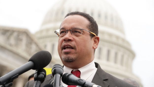 El fiscal general de Minnesota, Keith Ellison, liderará la acusación en el caso de George Floyd