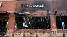 Donan 29,000 bolsas de comida a familias de Minneapolis tras incendios de tiendas por disturbios