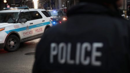 14 muertos y 104 baleados en violento fin de semana del Día del Padre, reporta policía de Chicago