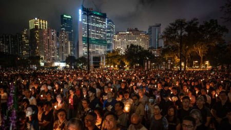 Autonomía de Hong Kong está bajo escrutinio ante cancelación de vigilia anual por Masacre de Tiananmen