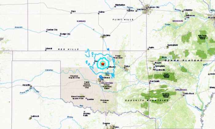 Un sismo que sacudió el norte de Oklahoma el sábado por la noche se sintió en todo el estado, incluido Tulsa, justo después de que el presidente Donald Trump terminara su manifestación ante miles de asistentes. (USGS)