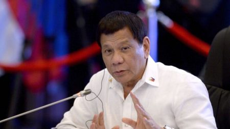 Duterte: Los comunistas son la mayor amenaza en Filipinas