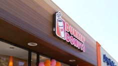 Dunkin’ Donuts cierra 450 locales en EE.UU., anuncia portavoz de la empresa