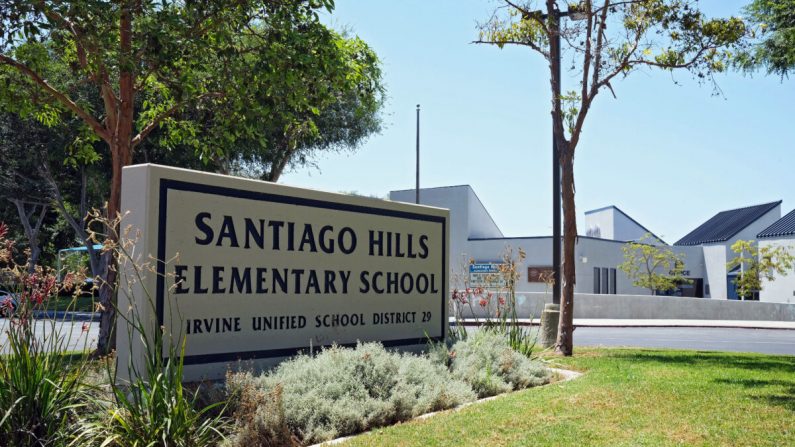 La Escuela Primaria Santiago Hills en Irvine, California, el 13 de julio de 2020. (John Fredricks/The Epoch Times)