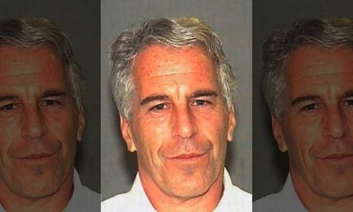 Jeffrey Epstein en Palm Beach, Florida, el 27 de julio de 2006. (Archivo/Oficina del Sheriff de Palm Beach)