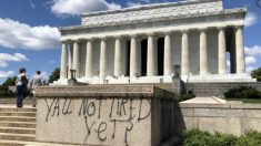 Hombre que vandalizó el monumento a Lincoln podría ser condenado a 10 años de cárcel