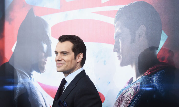 El actor Henry Cavill asiste al estreno de "Batman Vs Superman: Dawn Of Justice" en el Radio City Music Hall de Nueva York el 20 de marzo de 2016. (Jamie McCarthy/Getty Images)