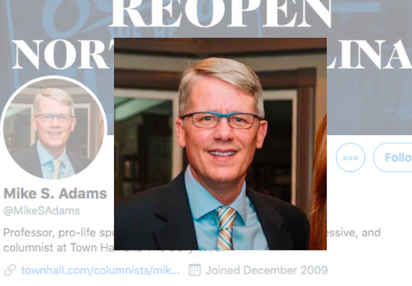 El profesor conservador Mike Adams fue encontrado muerto en su casa de Carolina del Norte el 23 de julio de 2020. (Captura de pantalla a través de Twitter)