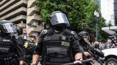 Oficial federal fue golpeado con un martillo durante las protestas de Portland: Policía