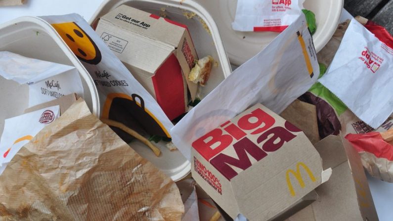 Comida rápida McDonalds en una foto de archivo. (Cortesía de la campaña Mind the Store/Toxic-Free Future)
