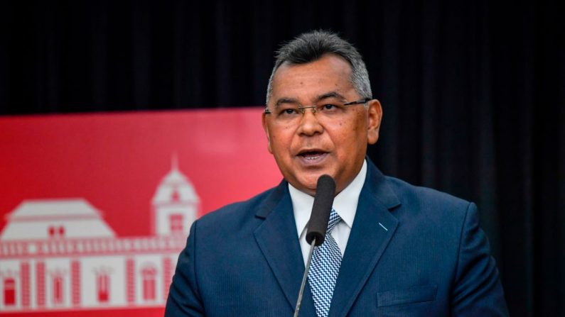 El ministro de Interior chavista, Néstor Reverol, habla durante una conferencia de prensa en el Palacio de Miraflores, en Caracas (Venezuela), el 13 de septiembre de 2019. (.FEDERICO PARRA/AFP vía Getty Images)