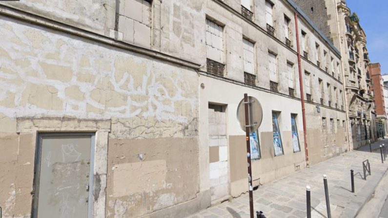 El edificio de la calle Oudinot donde se encontró un cuerpo en el sótano. (Google streetview)