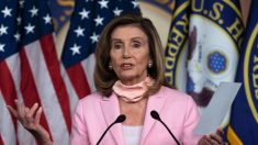 Pelosi dice que los demócratas «no cederán» sobre acuerdo de ayuda por la pandemia