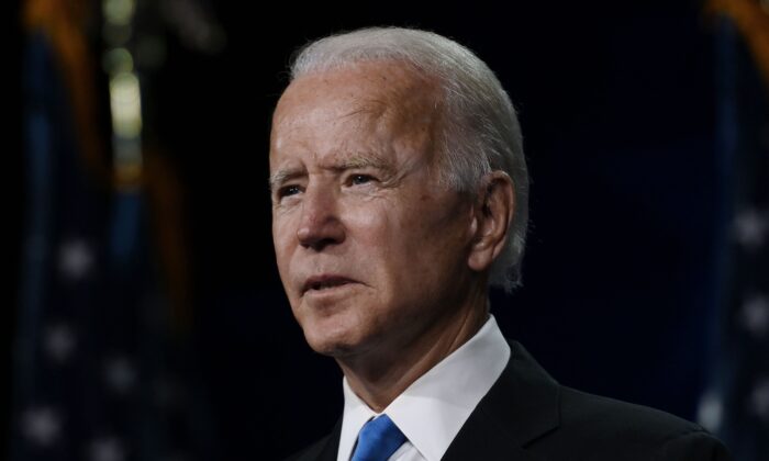 El candidato presidencial demócrata de Estados Unidos, Joe Biden, acepta la nominación del Partido Demócrata para presidente en Wilmington, Del., el 20 de agosto de 2020. (Olivier Douliery/AFP vía Getty Images)