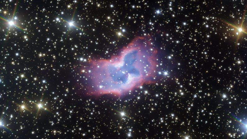La nueva imagen del VLT de ESO de la nebulosa planetaria NGC 2899. Crédito:
ESO