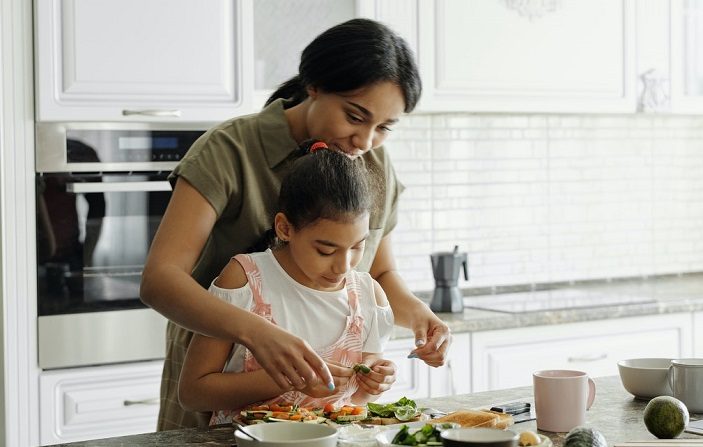 Algunos condimentos y aperitivos son fáciles de preparar y mucho más saludables. (NaturallySavvy.com/Shutterstock)
(August de Richelieu/Pexels)