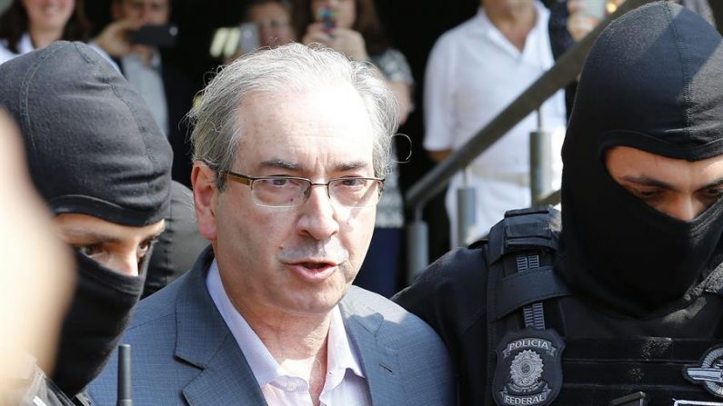 En la imagen, el expresidente de la Cámara de Diputados de Brasil Eduardo Cunha. EFE/Hedeson Alves/Archivo