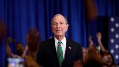 Demandan a Bloomberg por pagar fianzas de exreos de Florida para que voten
