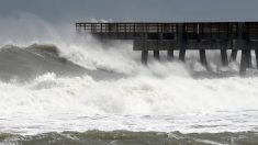 La tormenta tropical Beta se acerca a la costa de Texas