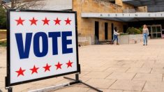 Juez federal bloquea eliminar la opción de votar a lista completa en Texas
