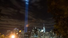 Ejecución de prueba 11-S “Tributo de Luz” ilumina el horizonte de Manhattan tras casi su cancelación