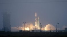 Aplazan lanzamiento de cohete con satélite espía desde Florida