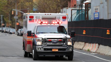 Asociación de ambulancias advierte de «escasez de personal» que podría socavar servicios esenciales