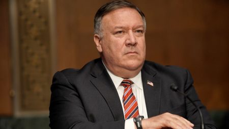 Mike Pompeo dice que el Vaticano “pone en peligro su autoridad moral” si renueva acuerdo con el PCCh