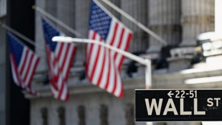 Wall Street se duplica en China a pesar de la incertidumbre geopolítica