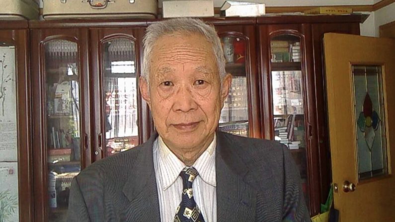 Leng Jiefu, profesor y exdirector del departamento político de la Universidad de Renmin. (Proporcionado a The Epoch Times por el entrevistado)