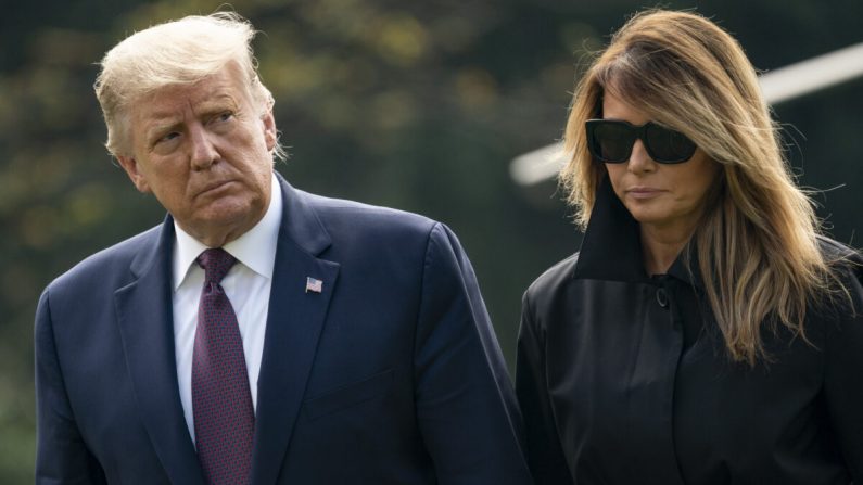 El presidente Donald Trump y la primera dama Melania Trump regresan a la Casa Blanca el 11 de septiembre de 2020. (Drew Angerer/Getty Images)