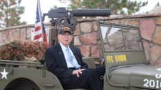 Veterano de la Segunda Guerra Mundial de 97 años, recibe 7 medallas por su servicio 74 años después