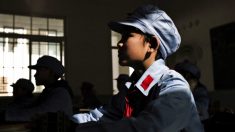 Policía china soborna y lava cerebros a los escolares para que les informen sobre padres y vecinos