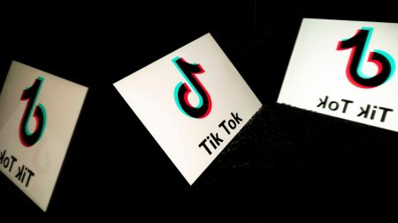 Pakistán bloquea TikTok por contenido «inmoral e indecente»