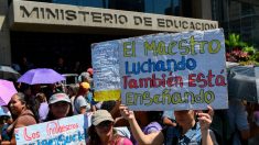 Maestros protestan en Venezuela contra el reinicio de clases sin condiciones