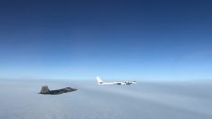 Aviones de combate estadounidenses interceptan 4 aviones de combate rusos cerca de Alaska