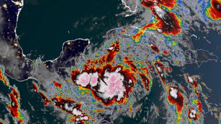 Tormenta tropical Zeta podría llegar a la costa del Golfo de EE.UU. a mitad de semana