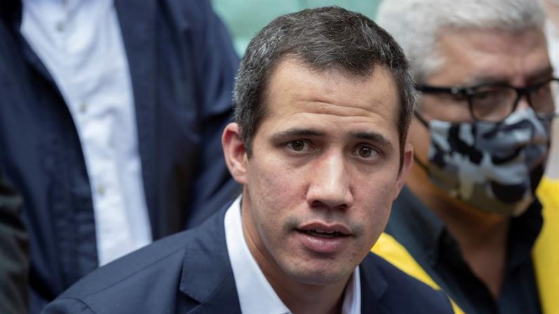 En la imagen, el presidente encargado venezolano Juan Guaidó. EFE/Rayner Peña/Archivo