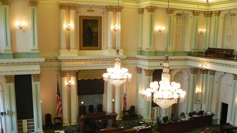 Sala de la Asamblea del Estado de California (Wikimedia Commons/CC BY-SA 3.0)